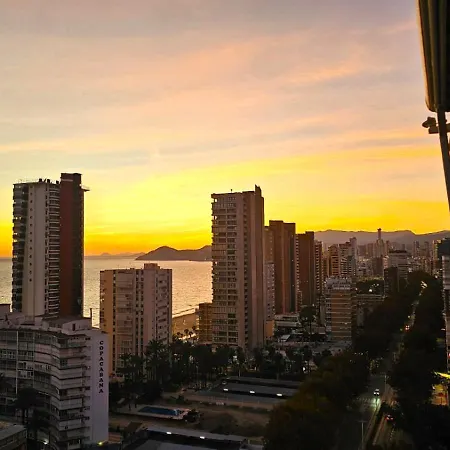 Levante Beach View דירה בנידורם
